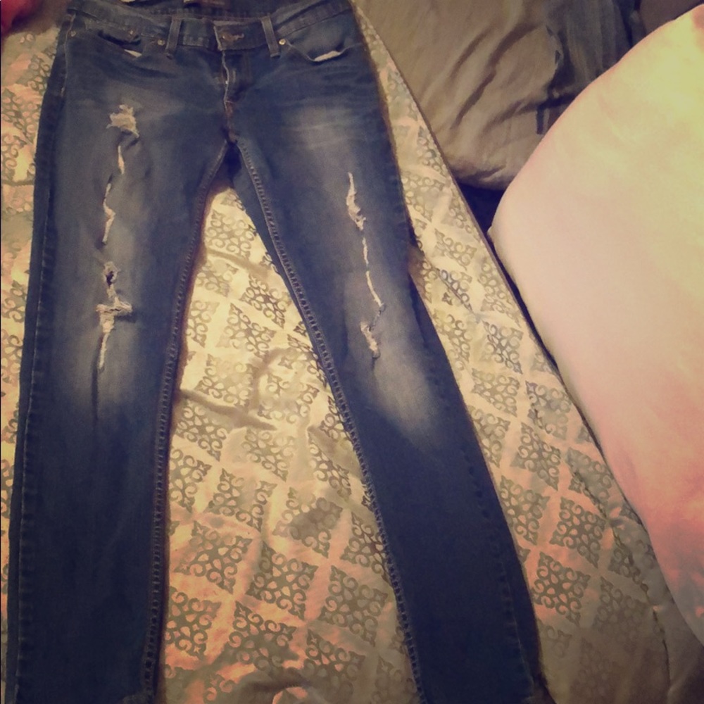 Jeans